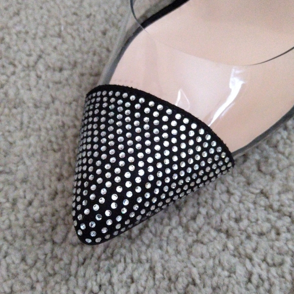 Clear Pointed Toe Slingback Pumps - Picture 4 of 5